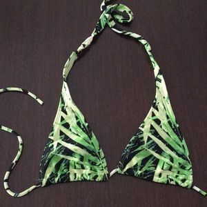 Pakaloha bikini top